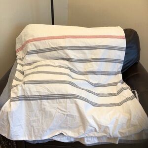 Duvet cover (( full size pink grey and beige stripes used one time